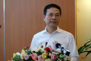 Bộ trưởng Bộ TT&TT Nguyễn Mạnh Hùng mong muốn sẽ có thêm nhiều hơn nữa các doanh nghiệp công nghệ số chung tay chống dịch để Việt Nam chiến thắng dịch NCoV và để Việt Nam phát triển.